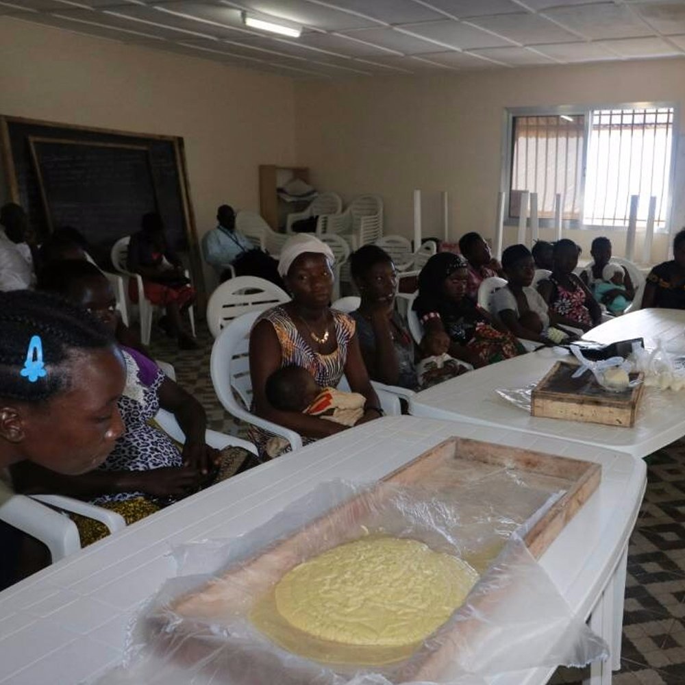 IFD Logistics Sierra Leone Imatrix101 Conducts Training Workshop for The Aberdeen Womens Center: Soap Making for Business Development 2017